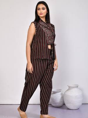 Bella black handprinted ajrakh cotton co-ord set 4