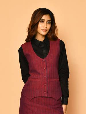 Serena handloom rounded v-neck women's cotton jacket 4