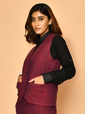 Red v-neck waist coat cotton jacket for ladies 2