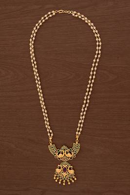 Off-white pearl necklace SHORT with big designer pendant one gram gold 2
