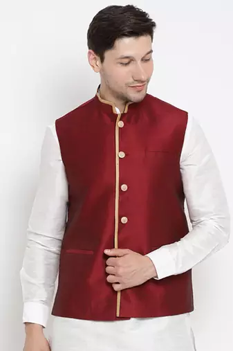 Vastramay men's maroon silk blend nehru jacket