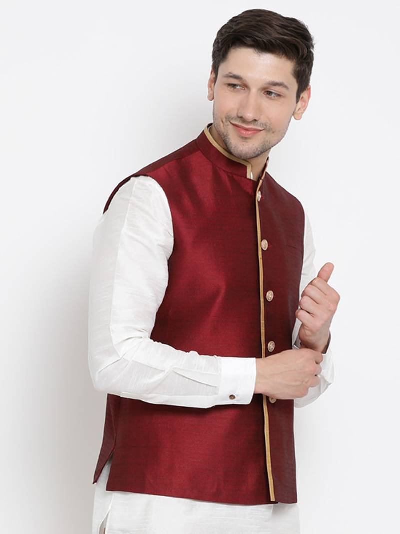 Vastramay men's maroon silk blend nehru jacket