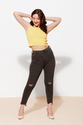 Urban sundari yellow cotton crop top pack of 1 3