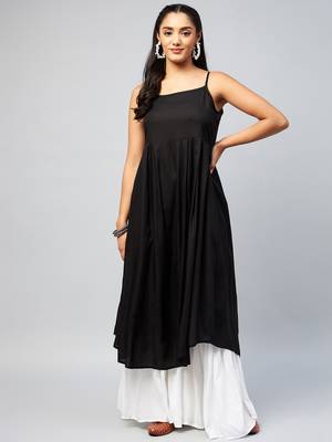 SOLID BLACK STRAPPY KURTA 1