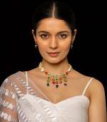 Multi coloured choker with earrings