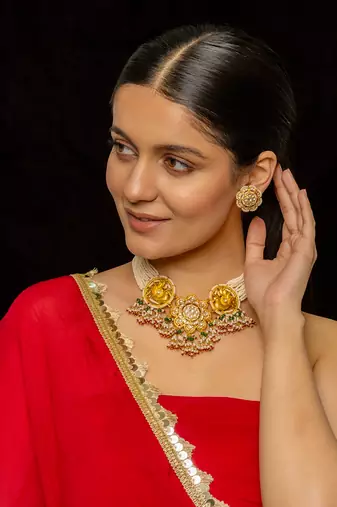 Multi coloured choker with earrings