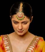 Multi coloured maang tika