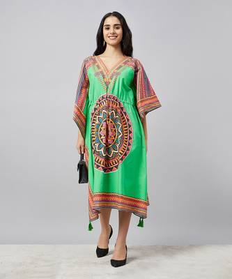 Green tribal mid length kaftan 1