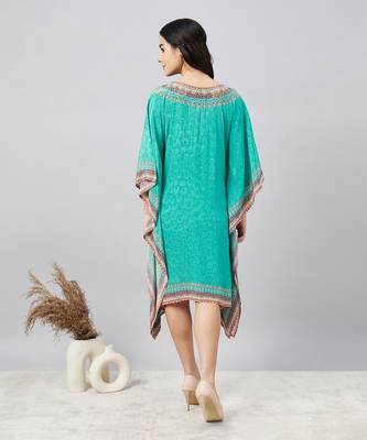 Green pearl embellished kaftan tunic 4