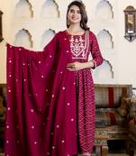 Myaza women maroon embroidered rayon bandhani printed kurta pant with dupatta set