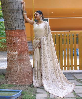 Pure Soft Silk Blend Saree With Elegant Floral Design With Cutwork Border And All Over Saree 3