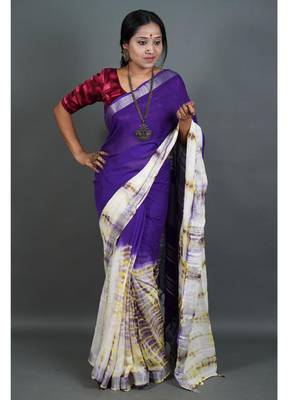 Khadi cotton  batik print saree, with running blouse piece 1