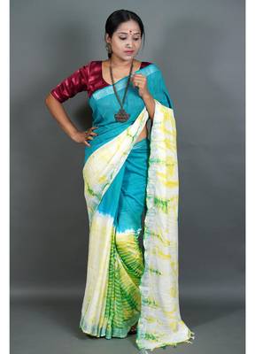 Khadi cotton  batik print saree, with running blouse piece 1