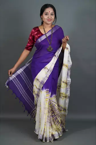 Khadi cotton  batik print saree, with running blouse piece