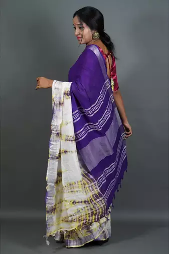 Khadi cotton  batik print saree, with running blouse piece