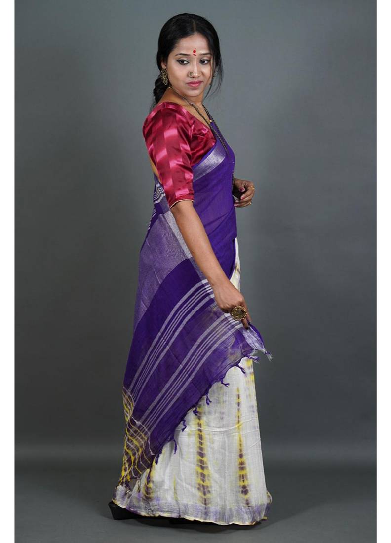 Khadi cotton  batik print saree, with running blouse piece