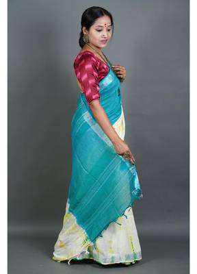 Khadi cotton  batik print saree, with running blouse piece 3