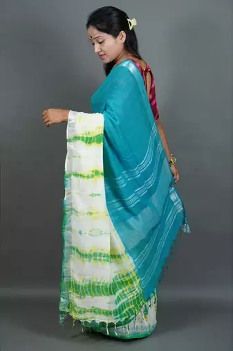 Khadi cotton  batik print saree, with running blouse piece