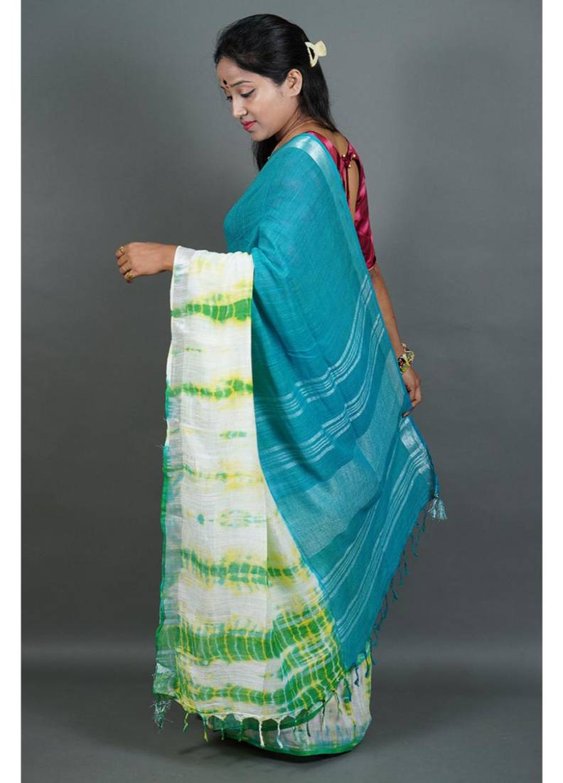 Khadi cotton  batik print saree, with running blouse piece