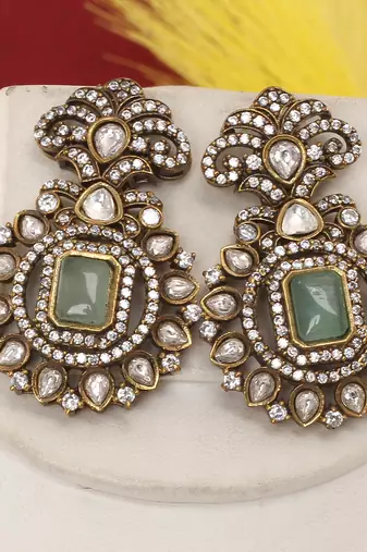 Cz stone studded pendant set with semi precious beads