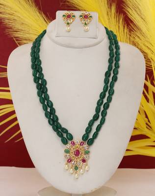 Cz stone studded pendant set with semi precious beads 1