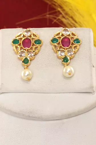 Cz stone studded pendant set with semi precious beads