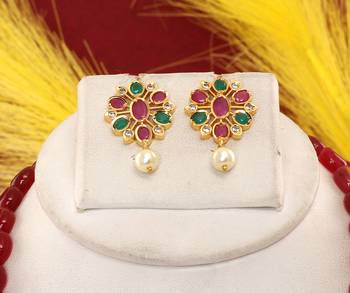 Cz stone studded pendant set with semi precious beads 2