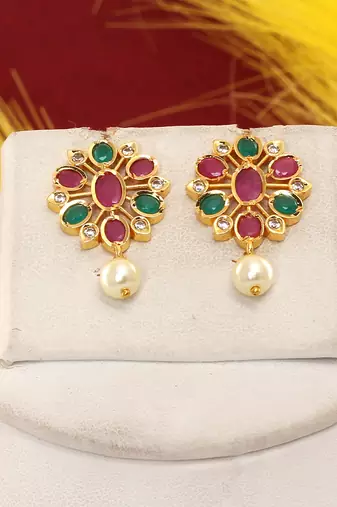 Cz stone studded pendant set with semi precious beads