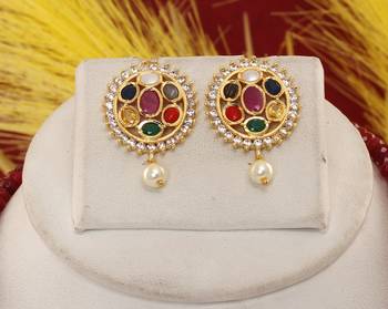Cz stone studded pendant set with semi precious beads 2