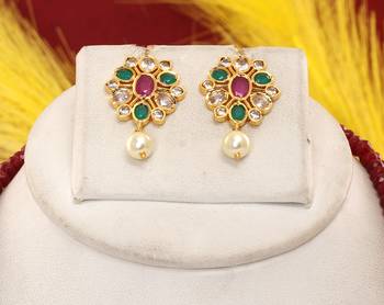 Cz stone studded pendant set with semi precious beads 2