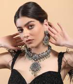 Rhodium plated american diamond zircon green necklace set