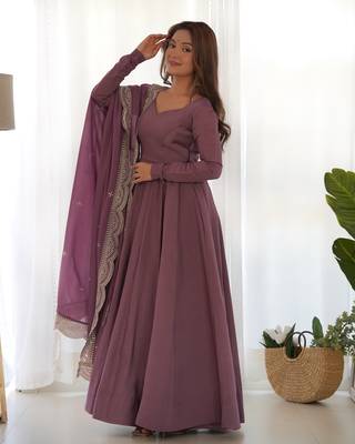 ROMAN SILK CHANDERI FABRIC FULLY FLAIR GOWN, WITH DUPPTA AND PENT STITCHED 3
