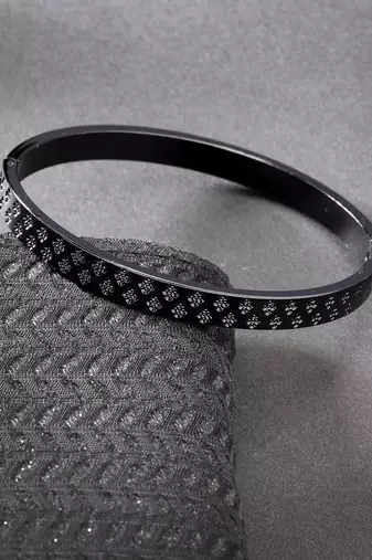 Men black rhodium-plated stainless steel kada bracelet