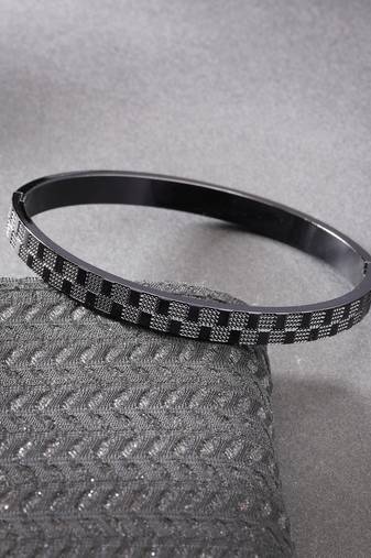 Men black rhodium-plated stainless steel kada bracelet