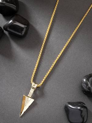 Men gold-plated arrow-shaped pendant with chain 1