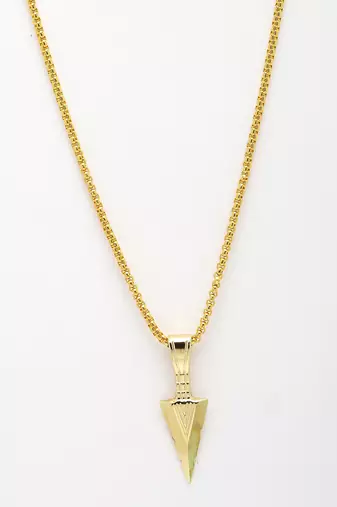 Men gold-plated arrow-shaped pendant with chain