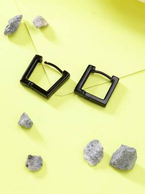 Men black rhodium-plated geometric shape stainless steel hoop earrings 1