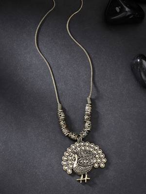 Women gold-plated peacock design pendant with chain 1