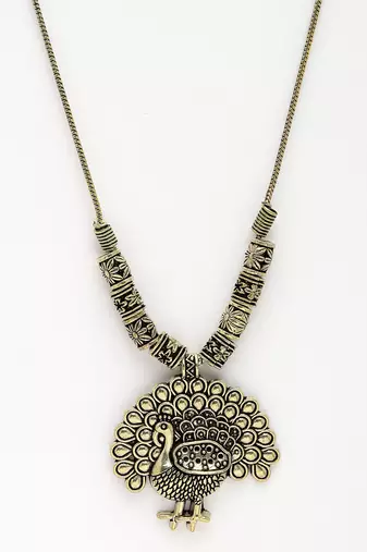 Women gold-plated peacock design pendant with chain