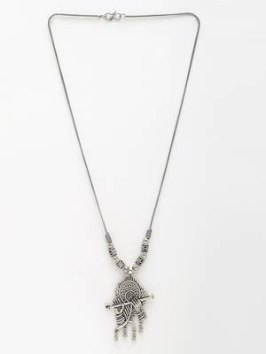 Women silver-toned german silver oxidised pendant with chain 4