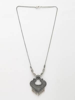 Women silver-toned german silver oxidised pendant with chain 4