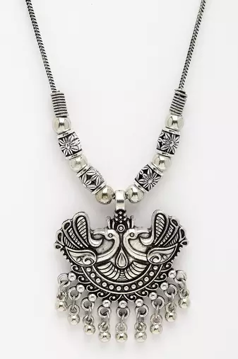 Women silver-toned peacock design pendant with chain