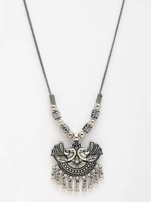 Women silver-toned peacock design pendant with chain 3