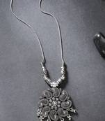 Women silver-toned floral shape pendant with chain