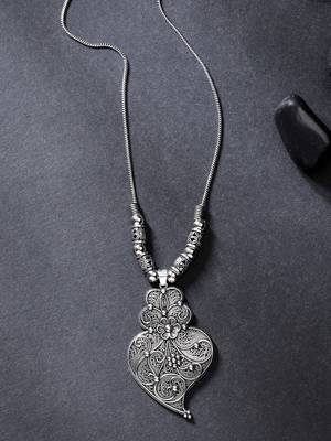 Women silver-toned german silver oxidised pendant with chain 1