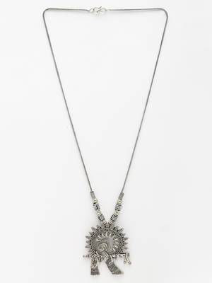 Women silver-toned german silver oxidised pendant with chain 4