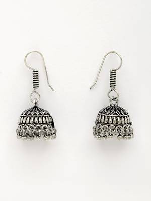 Women silver-toned floral shape oxidized necklace with jhumka earrings 4