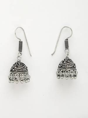 Women white silver-plated choke oxidized necklace with jhumka earrings 4