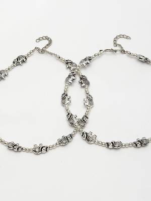 Women set of 2 silver-plated elephant design anklets 2