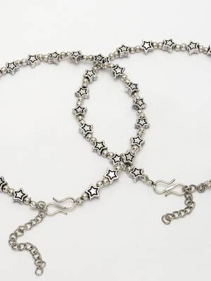 Women set of 2 silver-plated star design anklets 2